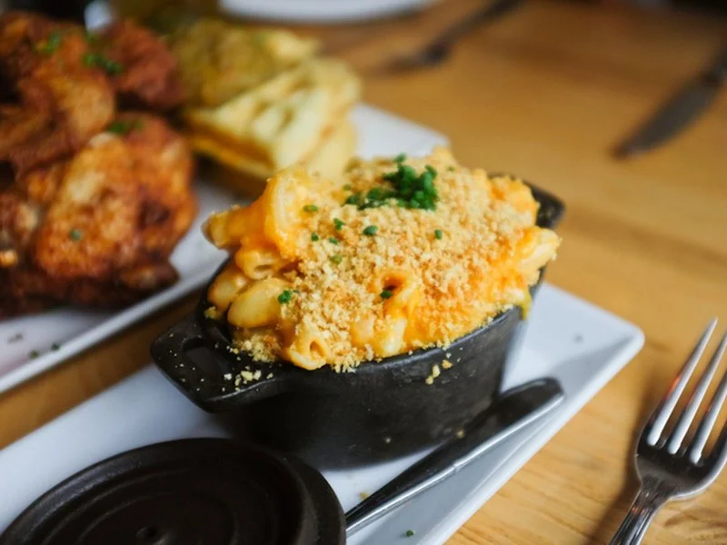The Best Mac and Cheese Spots Near Me With Classic and Gourmet Styles