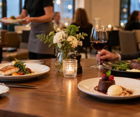 Restaurant Table Turn Timing: Courses, Payment, and Courtesy
